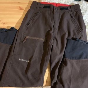 Columbia TITANIUM Omni- tech weather proof pants